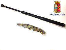 Va in tribunale con un coltello, donna denunciata