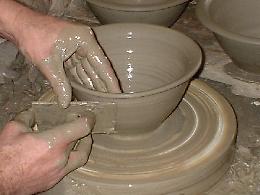 Corso di terracotta e ceramica organizzato dall’associazione ‘Gruppo Deca’ di Soncino
