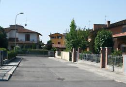 Ladri in azione, razzia e casa a soqquadro