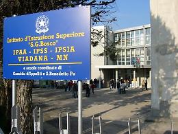 Diverbio a scuola, studente al pronto soccorso