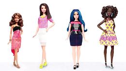 Tall, curvy e petite: tre nuove Barbie per tutti