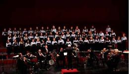 Coro di voci bianche in Duomo per il vescovo Napolioni