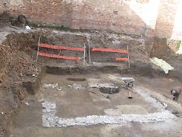 Riemerge la città medievale