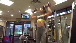 Sconfigge l'anoressia con il bodybuilding: la vittoria di una 25enne britannica