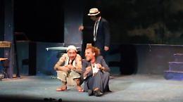 Il bugiardo con Maurizio Lastrico domenica 17 alle 21 al Comunale