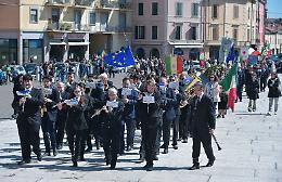 25 Aprile: corteo con l'Estudiantina