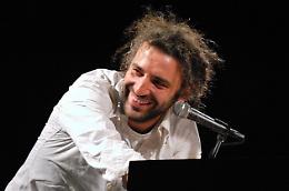 Stefano Bollani in "Piano Solo"
