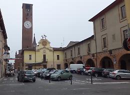 Soldi 'bloccati', è polemica