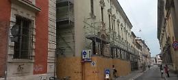 Cantiere aperto all'Anguissola, aule invase dagli scarafaggi