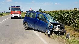 Fuori strada sulla Giuseppina: due feriti, uno è grave