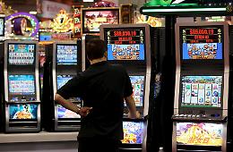"Rovinato dal gioco, ho perso tutto"