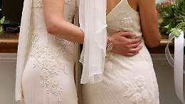 Celebrato in Comune il primo matrimonio gay