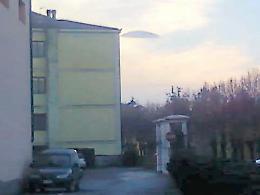 Ufo avvistato, testimoni  e indagini
