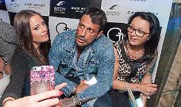 Fabrizio Corona a Cremona, il video a Quarto Grado