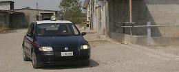 Vanno a messa, tornano e trovano la cascina razziata