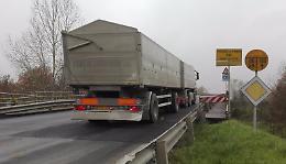 Ponte Verdi, stop al traffico dei mezzi pesanti