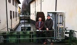 Energia pulita per l'asilo con una micro centrale sulla roggia