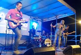 Azoto Liquido, cover benefiche