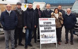 Paullese ripulita, operai al lavoro