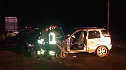 Incidente, feriti un 69enne e una famiglia di quattro persone
