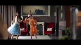 Il balletto di Gianluca Vacchi e Giorgia diventa uno spot pubblicitario