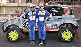 Dakar, buon debutto per la Panda di Cabini