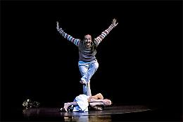 Teatro di Casalmaggiore - Rassegna "Domenica a teatro con la famiglia"
Romanzo d’infanzia