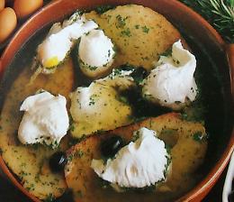 LA RICETTA
Zuppa con uova e olive
