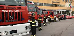 I vigili del fuoco salgono sulle barricate