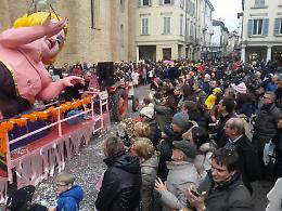 Carnevale, spuntano i mini-carri