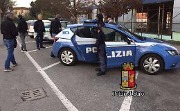 Controllo in stabile abbandonato, due allontanati