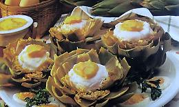 LA RICETTA
Carciofi con uova in salsa