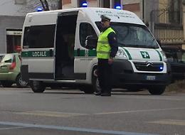 Schianti in città, investiti un pedone e un ciclista