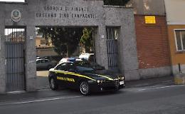 Furbetti del cartellino, denunciati 9 dipendenti di un istituto scolastico cittadino