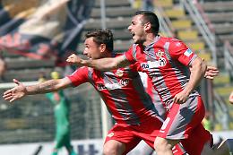 Maiorino firma la vittoria, la Cremonese resta in testa