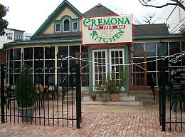 Nel centro di Dallas si mangia al "Ristorante Cremona"