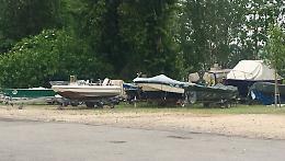 Ladri di motori. Razzia alla 'Tarozzi Boats'