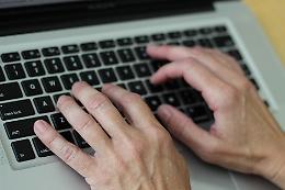 Tocca a noi insegnare un lessico nuovo ai 'leoni da tastiera'