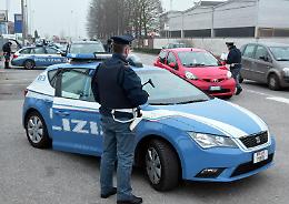 Investe un uomo sulle strisce pedonali e si da alla fuga