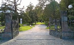 Area di sgambamento cani: 'Usiamo i giardini vecchi'