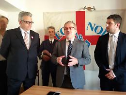 Il presidente Maroni alla sede della Lega Nord e in città