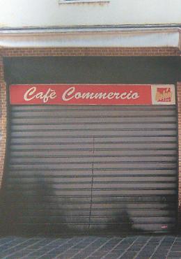 Incendio doloso, nel mirino il Cafè Commercio
