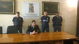 Arrestato scippatore, incastrato da una menomazione fisica