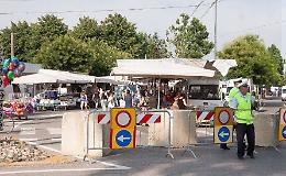 San Pietro, bancarelle e sicurezza