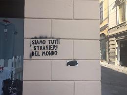 Vandalismi politici, il Comune si costituirà parte civile