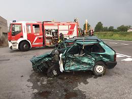 Schianto sulla via Giuseppina, muore un 75enne
