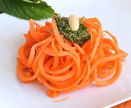 LA RICETTA
Spaghetti di carote alla menta