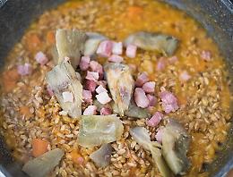 LA RICETTA
Farro con zucca e carciofi

