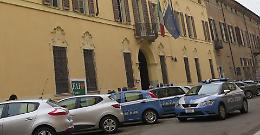 Rapina in un negozio cinese, subito bloccato dagli agenti