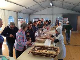 Pane in piazza, assalto per il gran finale